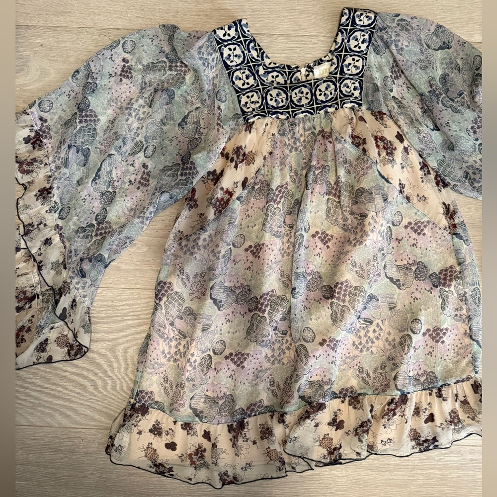 Anna sui float mini dress! Insane deal! Was featured in sex and the city!